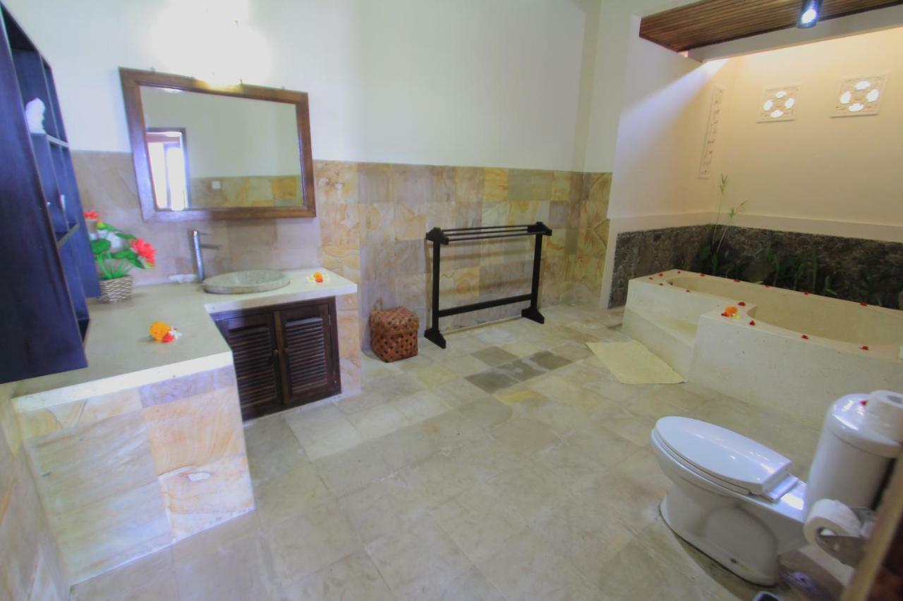 Ocean Beachfront Villa Dini Banjar  Ngoại thất bức ảnh